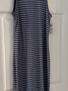Abercrombie Striped Ribbed Navy and Midi Dress - medium - nwt